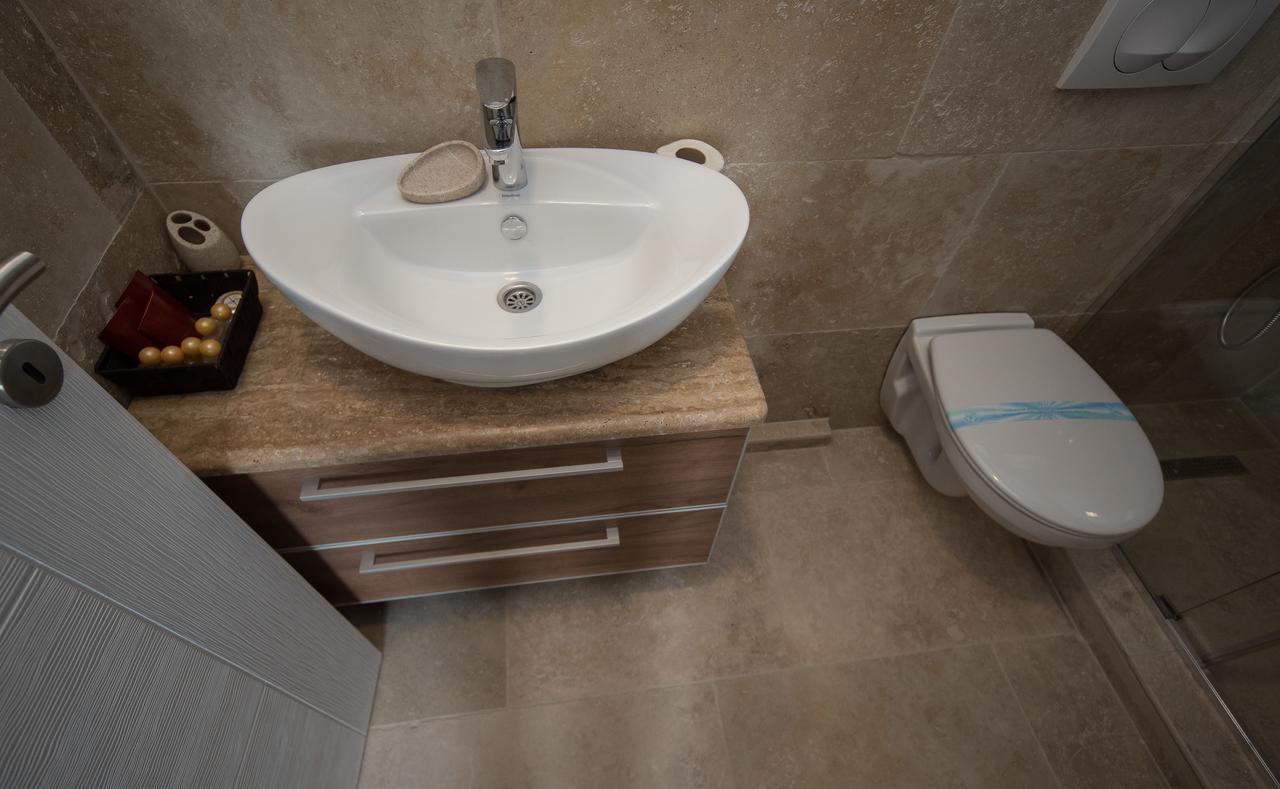 Apartments Vila Monegro Bar Dış mekan fotoğraf