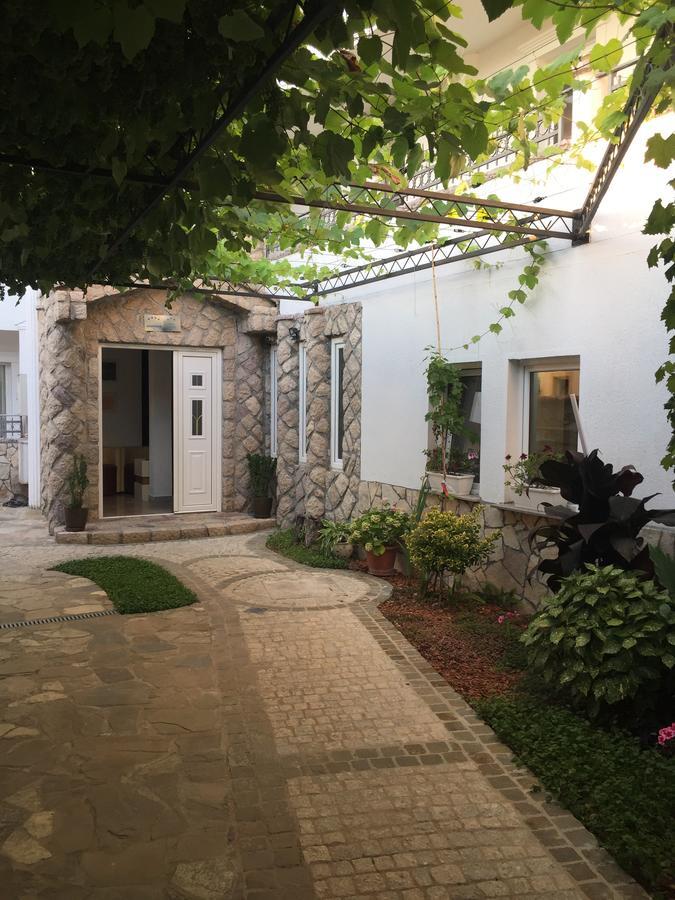 Apartments Vila Monegro Bar Dış mekan fotoğraf