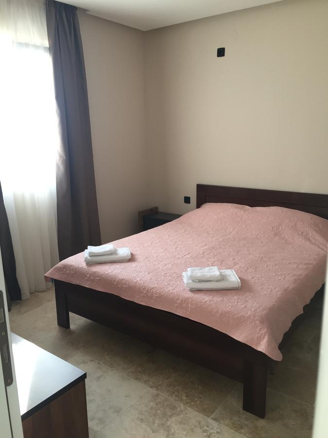Apartments Vila Monegro Bar Dış mekan fotoğraf