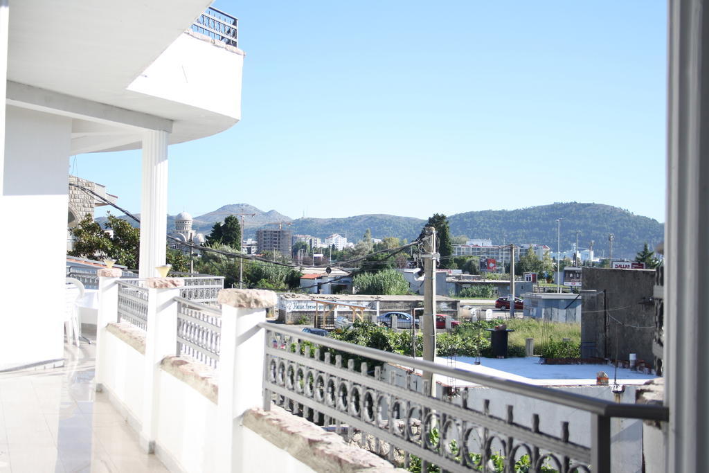 Apartments Vila Monegro Bar Dış mekan fotoğraf