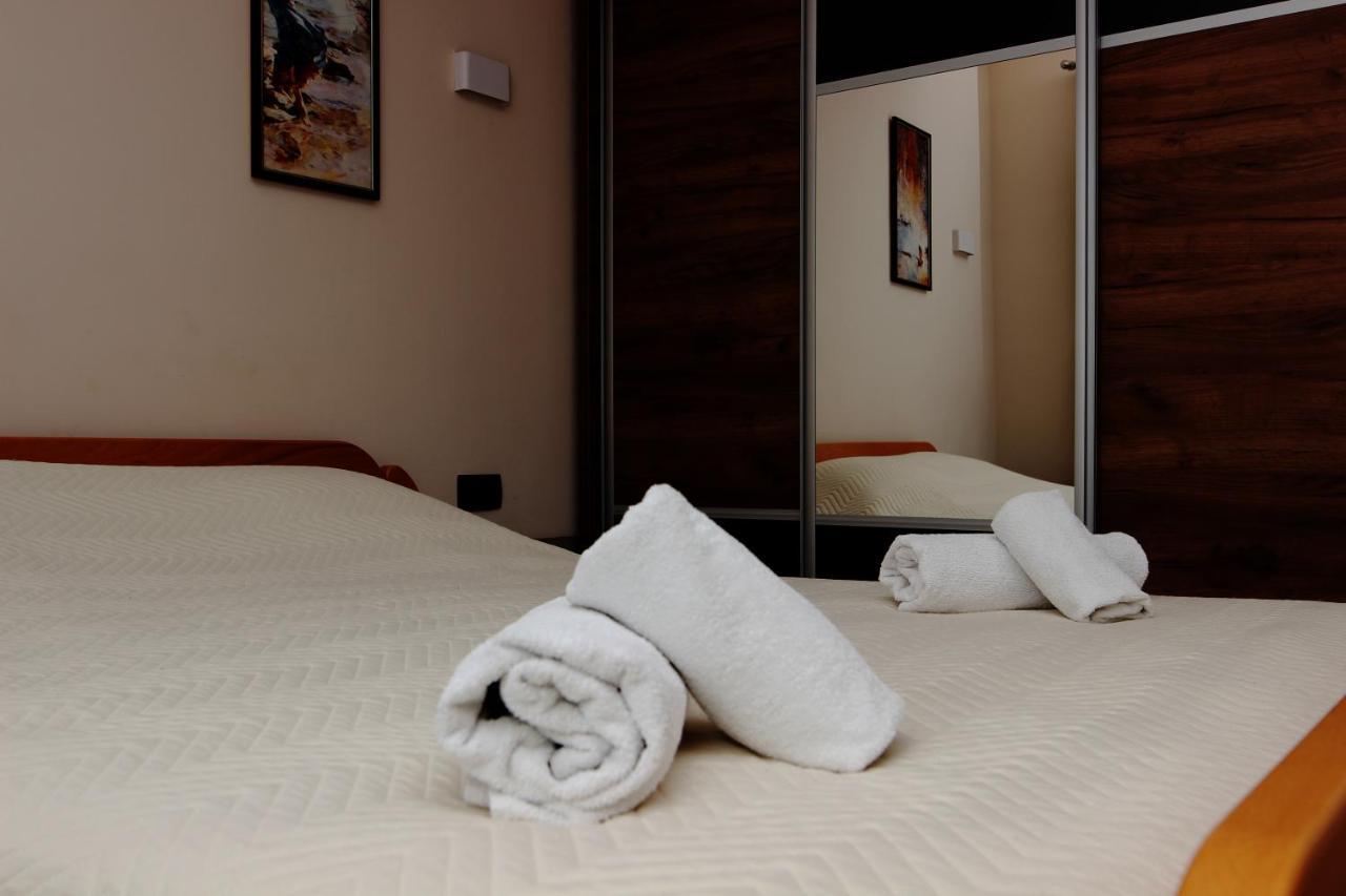 Apartments Vila Monegro Bar Dış mekan fotoğraf