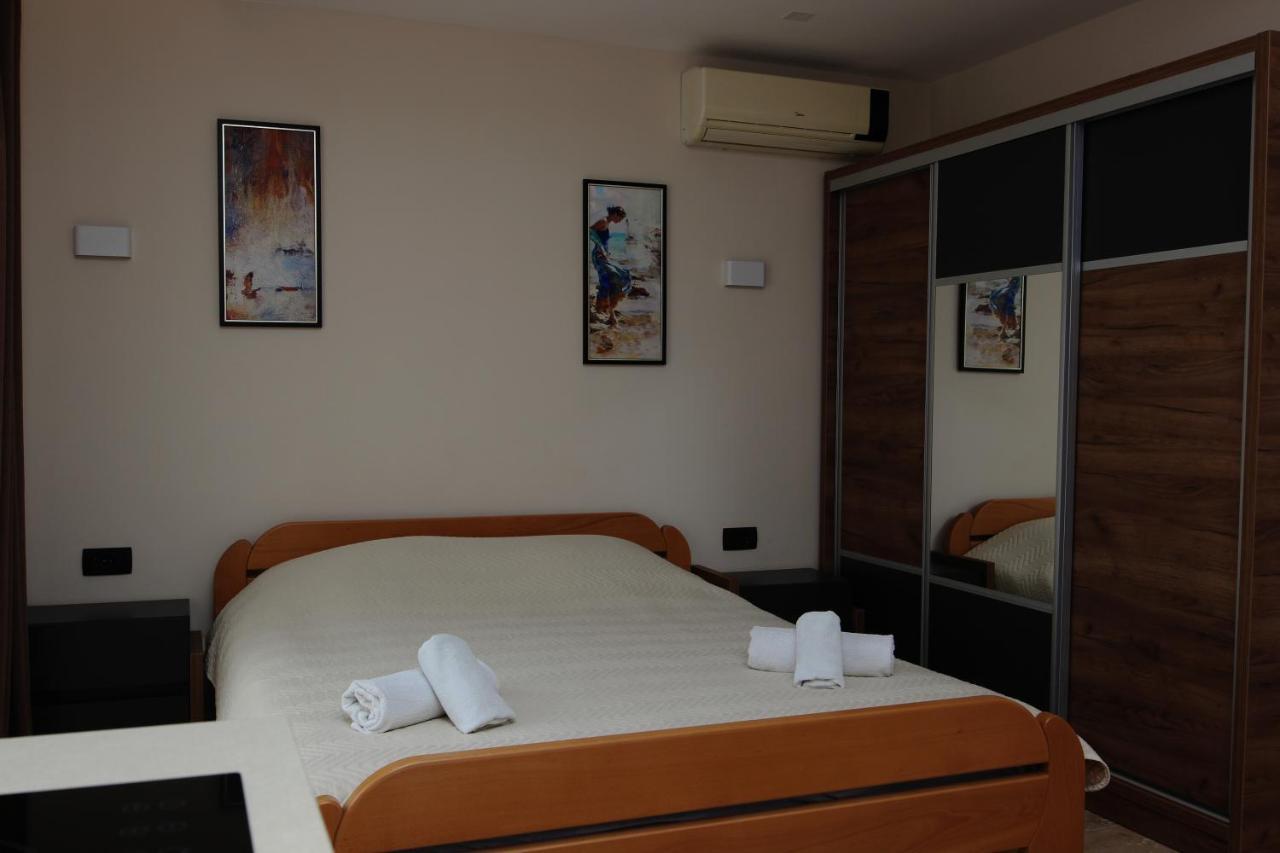 Apartments Vila Monegro Bar Dış mekan fotoğraf