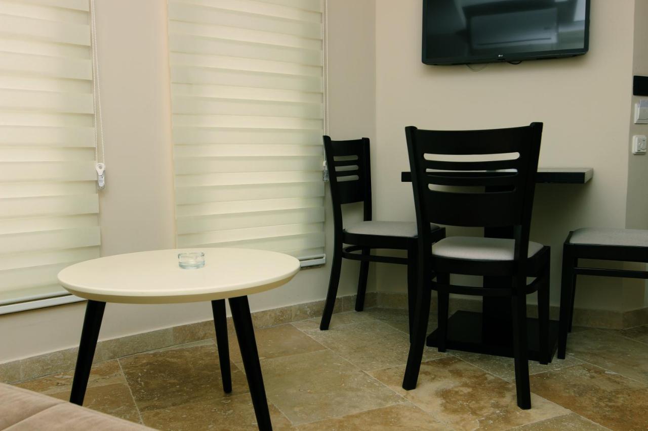 Apartments Vila Monegro Bar Dış mekan fotoğraf